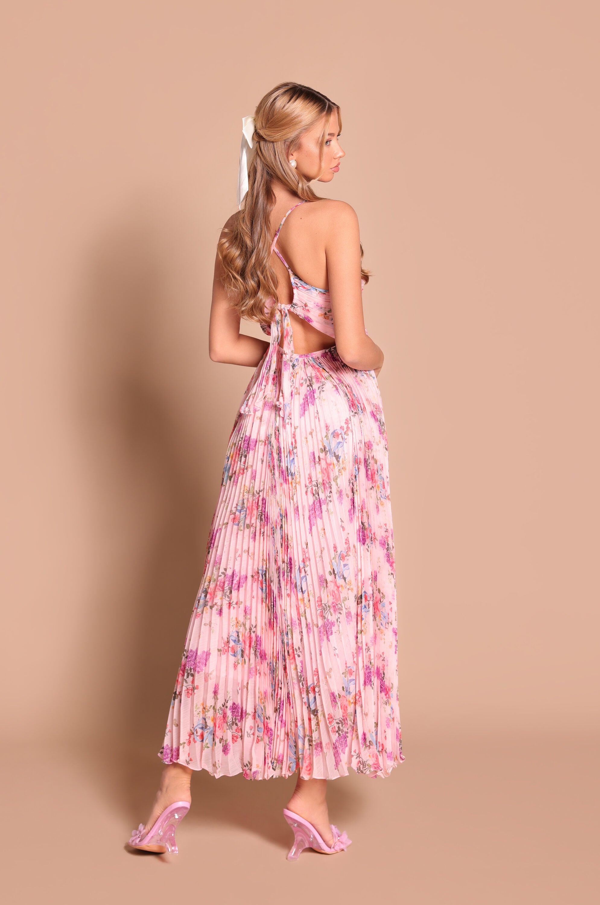 Blush pink floral pleated maxi dress with spaghetti straps