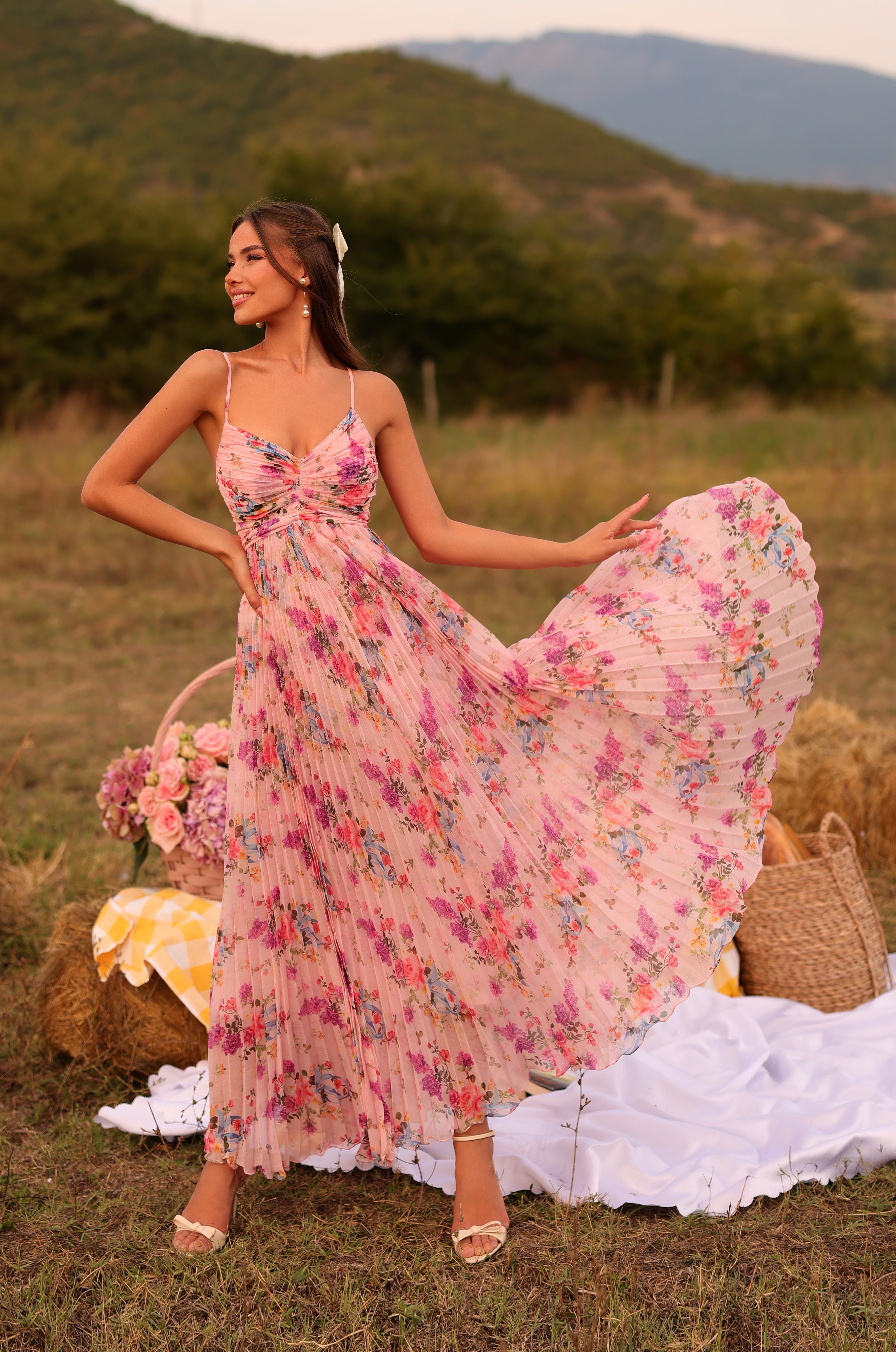 Blush pink floral pleated maxi dress with spaghetti straps 